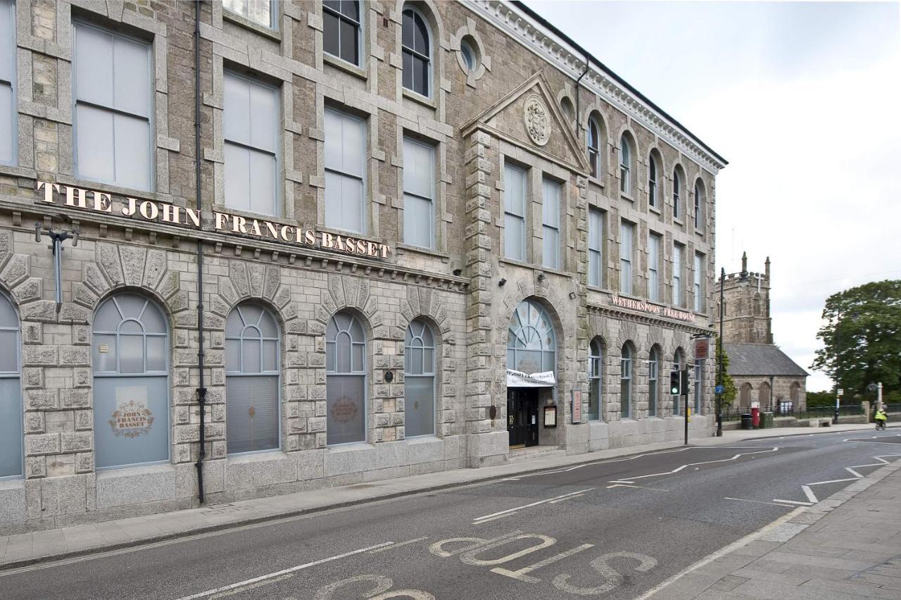 The John Francis Basset Wetherspoon Ξενοδοχείο Camborne Εξωτερικό φωτογραφία